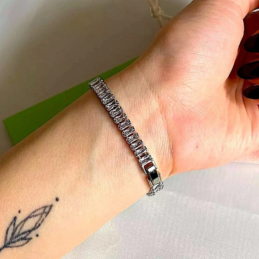 SILVER RHINESTONE ZIRCON BRACELET